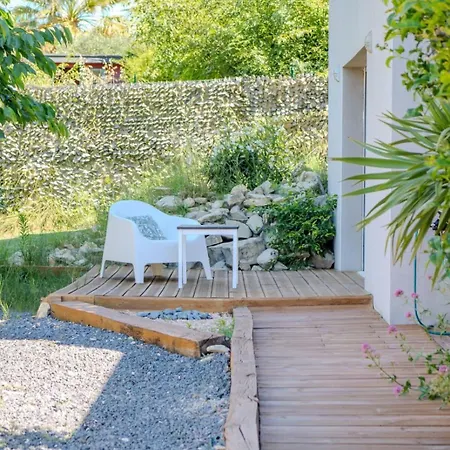 Genets - Bioclimatic Pergola And Swimming Pool Montaud (Herault)